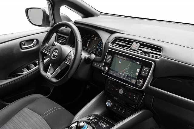 Nissan Leaf 39kWh N-Connecta