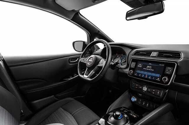 Nissan Leaf 39kWh N-Connecta