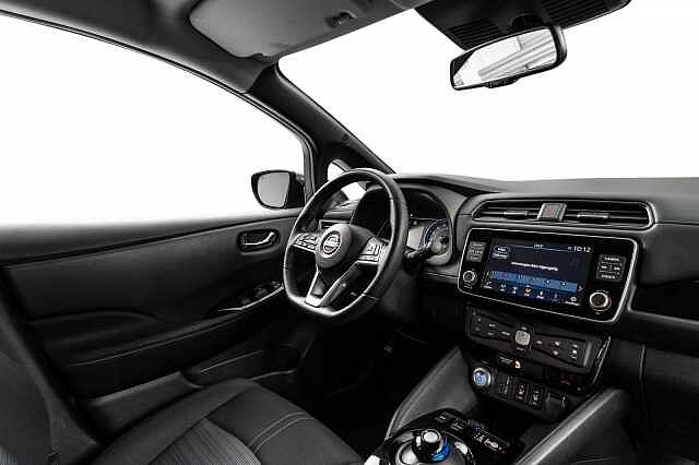 Nissan Leaf 39kWh N-Connecta