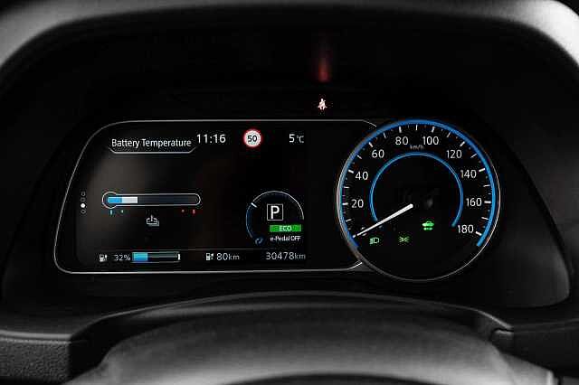 Nissan Leaf 39kWh N-Connecta